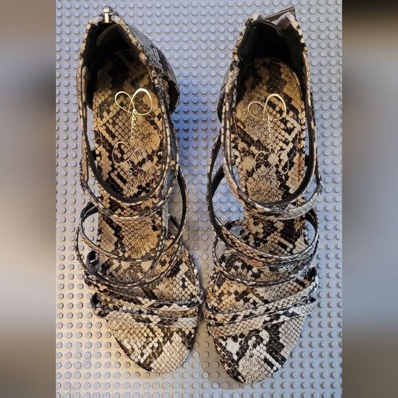 Jessica Simpson size 8 snake skin Stassey Cage Sandal NEW - Picture 2 of 6